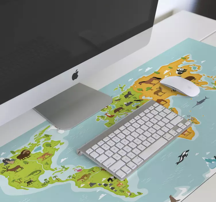 Animals world map XXL mouse pad - TenStickers