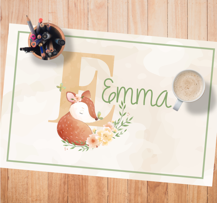 Cute animals deer with name children placemats - TenStickers