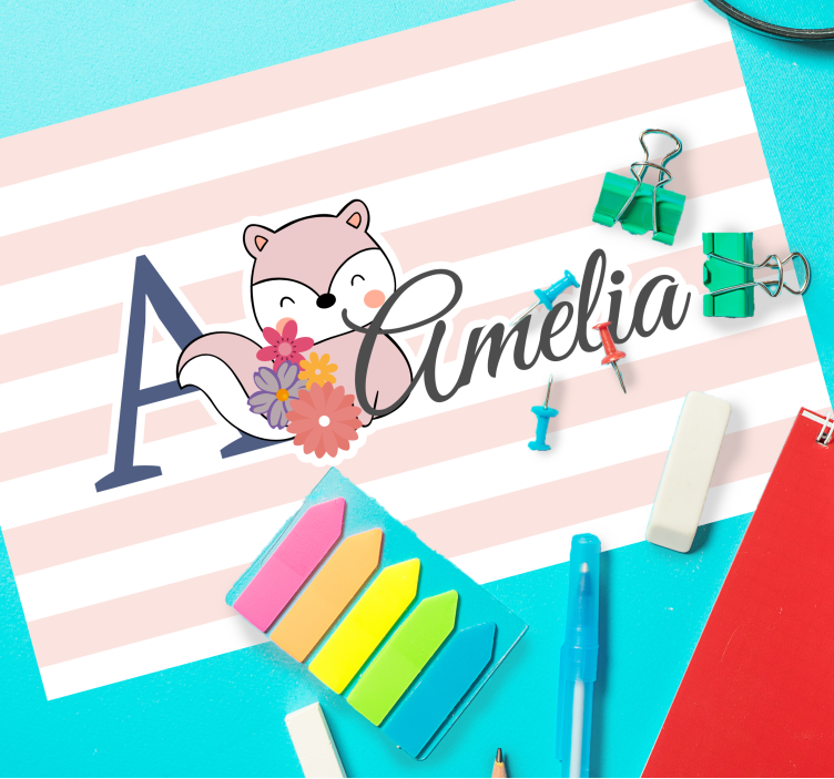 Cute animals squirrel with name placemats - TenStickers