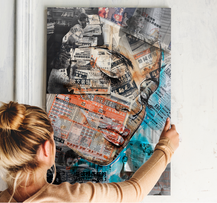 Woman face on newspapers canvas art prints - TenStickers