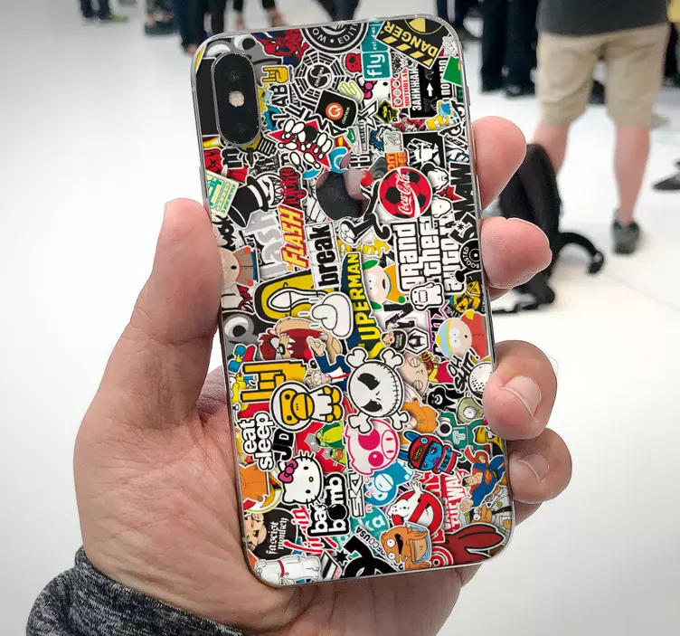 Bomb iPhone vinyl sticker - TenStickers