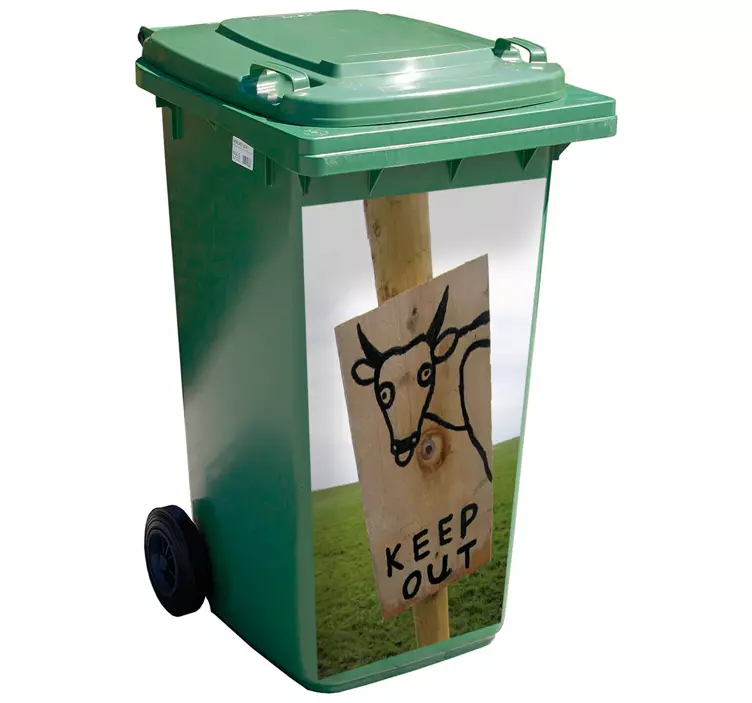 Funny cow recycle container decal - TenStickers