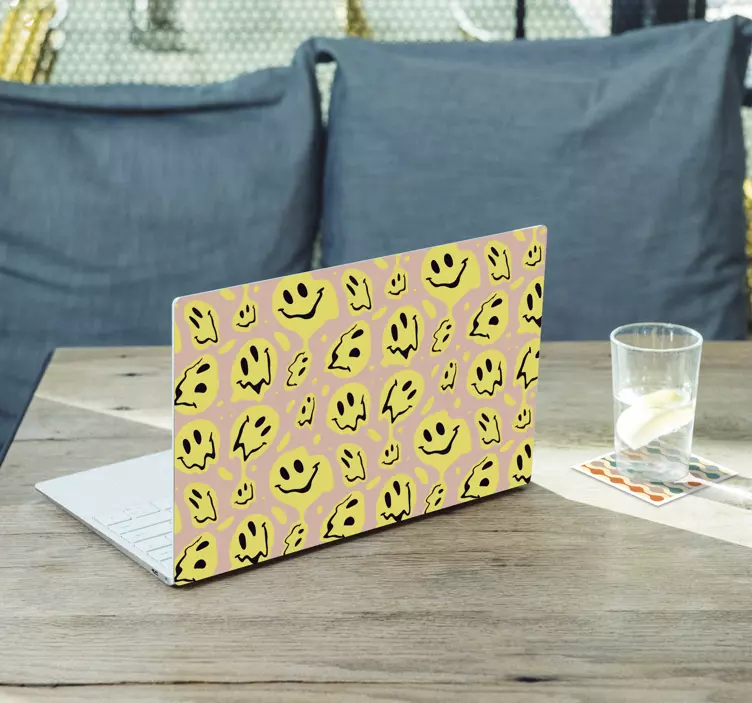 Yellow ghost patterns laptop skin - TenStickers