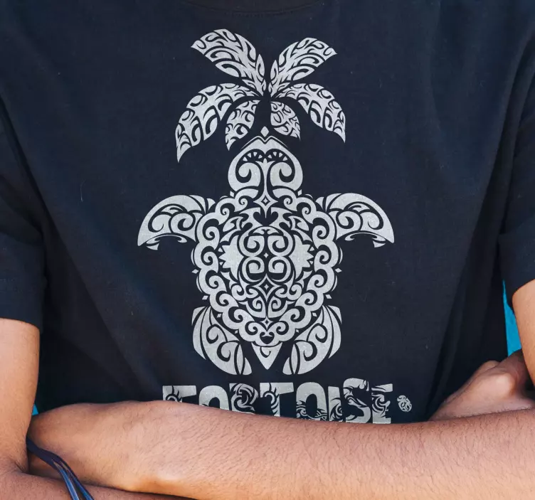 Hawaian Turtle and palm pattern t-shirt - TenStickers