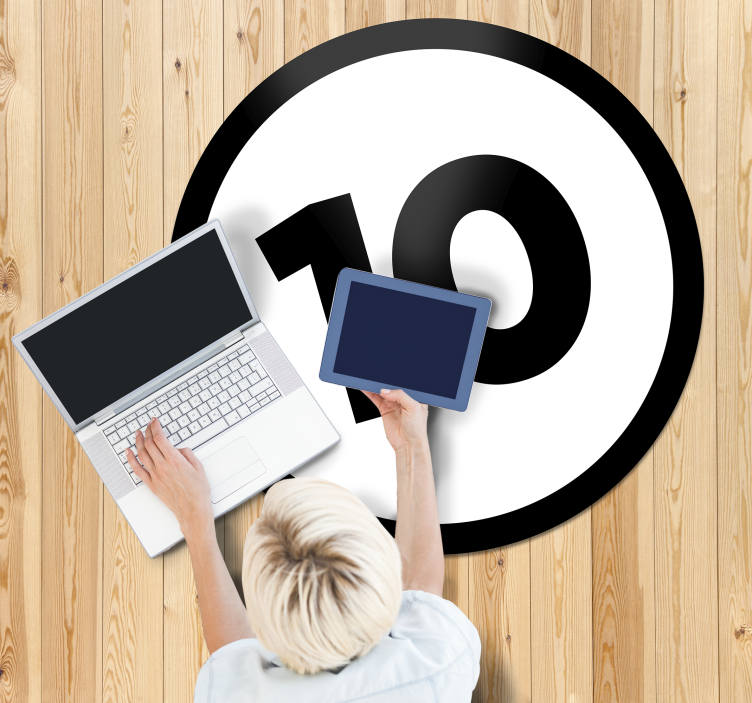 race car number personalized vinyl rug - TenStickers