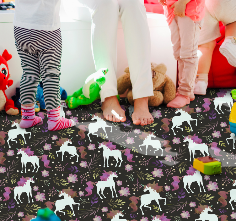 Unicorn with flowers vinyl rug - TenStickers