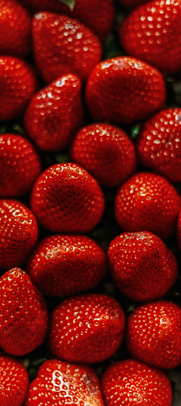 Kitchen vinyl rug strawberries design - TenStickers