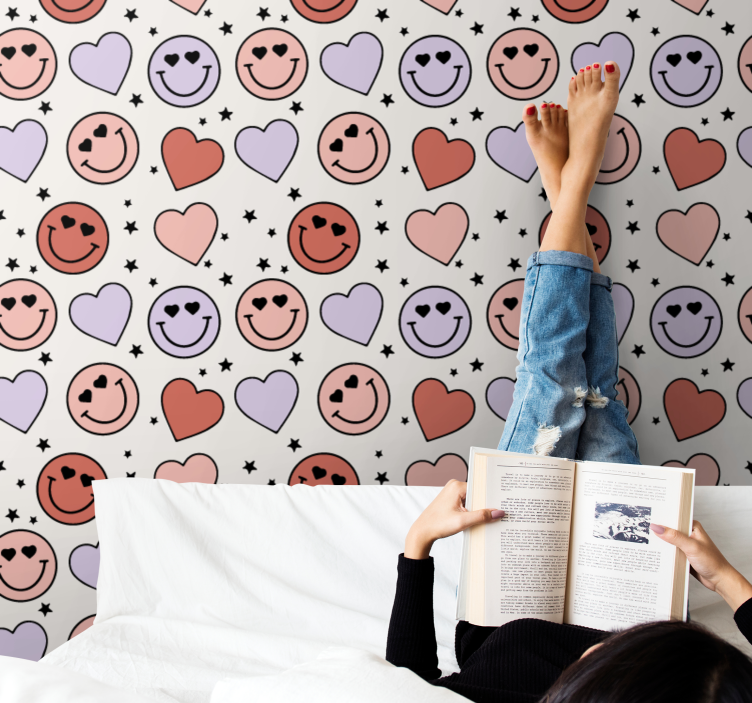 Smiley heart motif teenager wallpaper - TenStickers